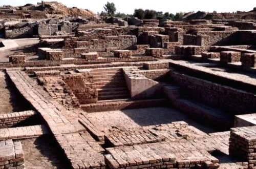Mohenjo-Daro: One of the earliest urban society in history!